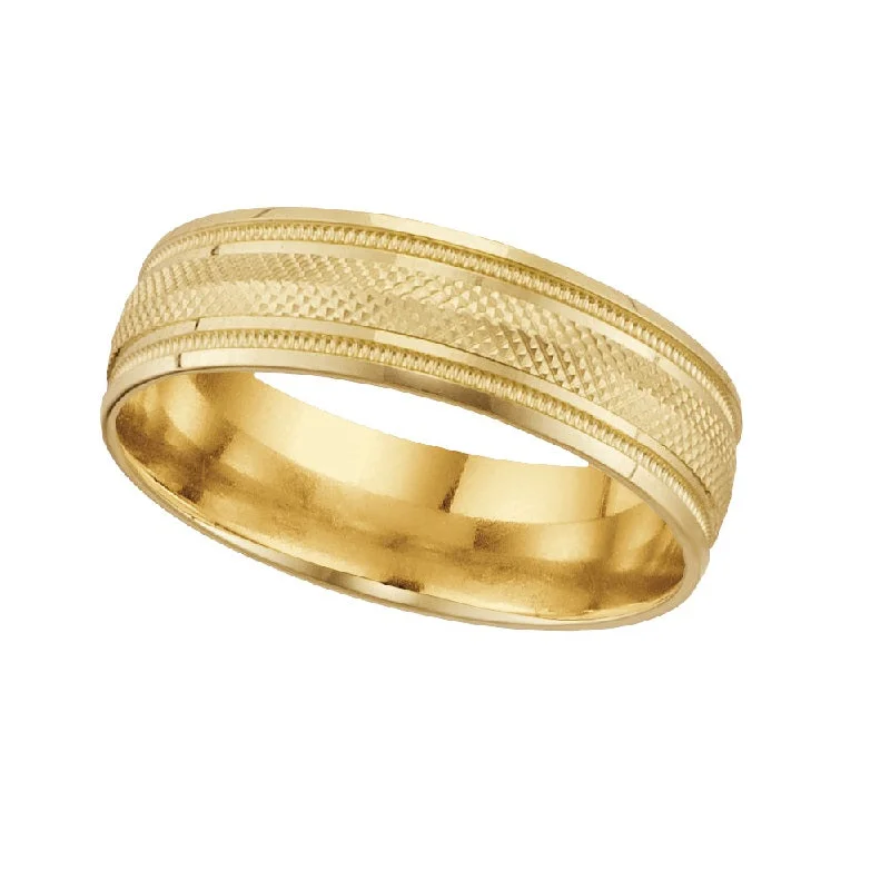 6MM Wedding Ring in 10KT Yellow Gold. Size 10