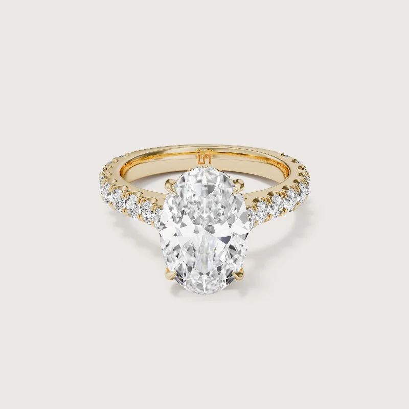 Casa Oval Solitaire - Diamond Band