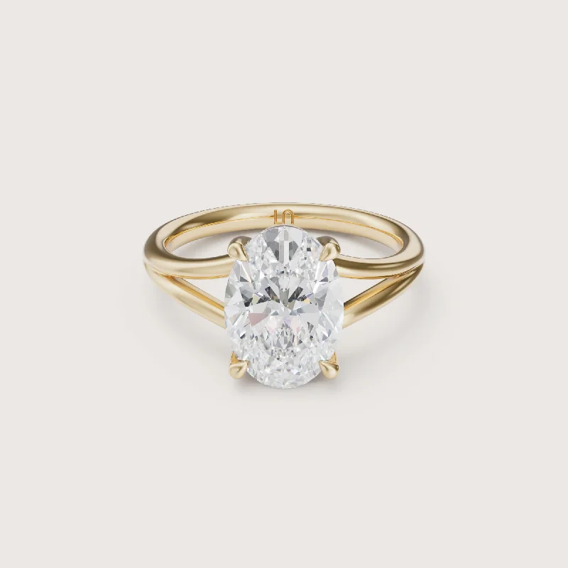 Margot Oval Split Band Solitaire