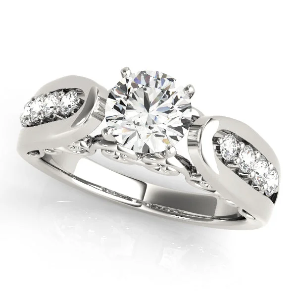 Channel Set Diamond Engagement Mounting with Side Detail