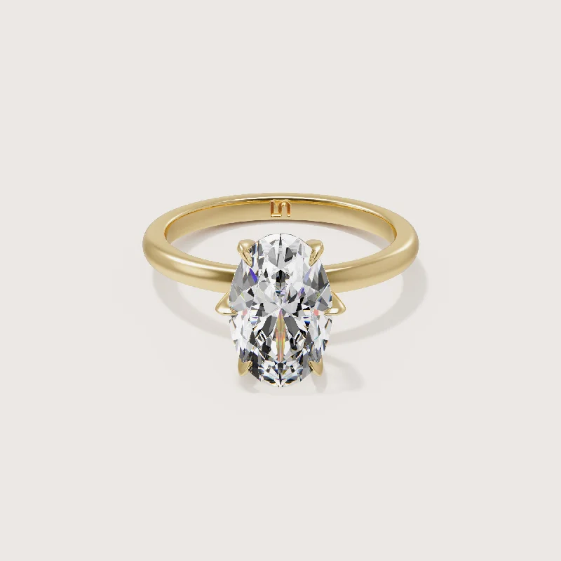 Icon Oval Solitaire - 6 Claw