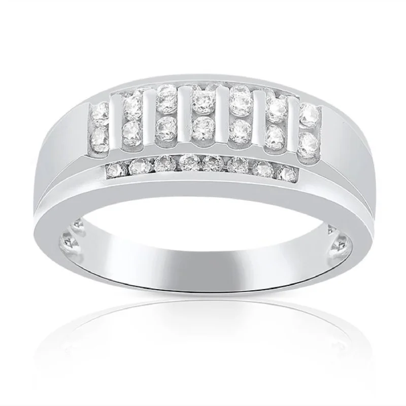 1/2 CTW Diamond Ring in 10KT White Gold